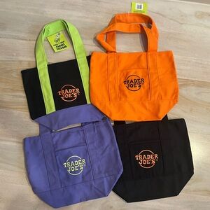 NWT Trader Joe's Mini Canvas Tote Bag Set of 4 - Halloween theme